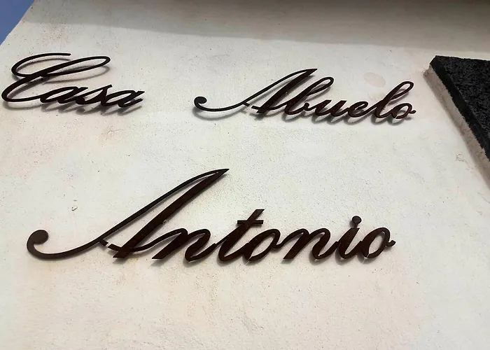 Casa Abuelo Antonio *